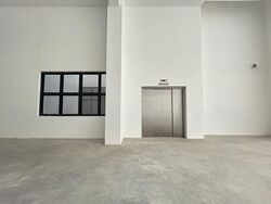 Shine@tuas South (D22), Factory #570018131